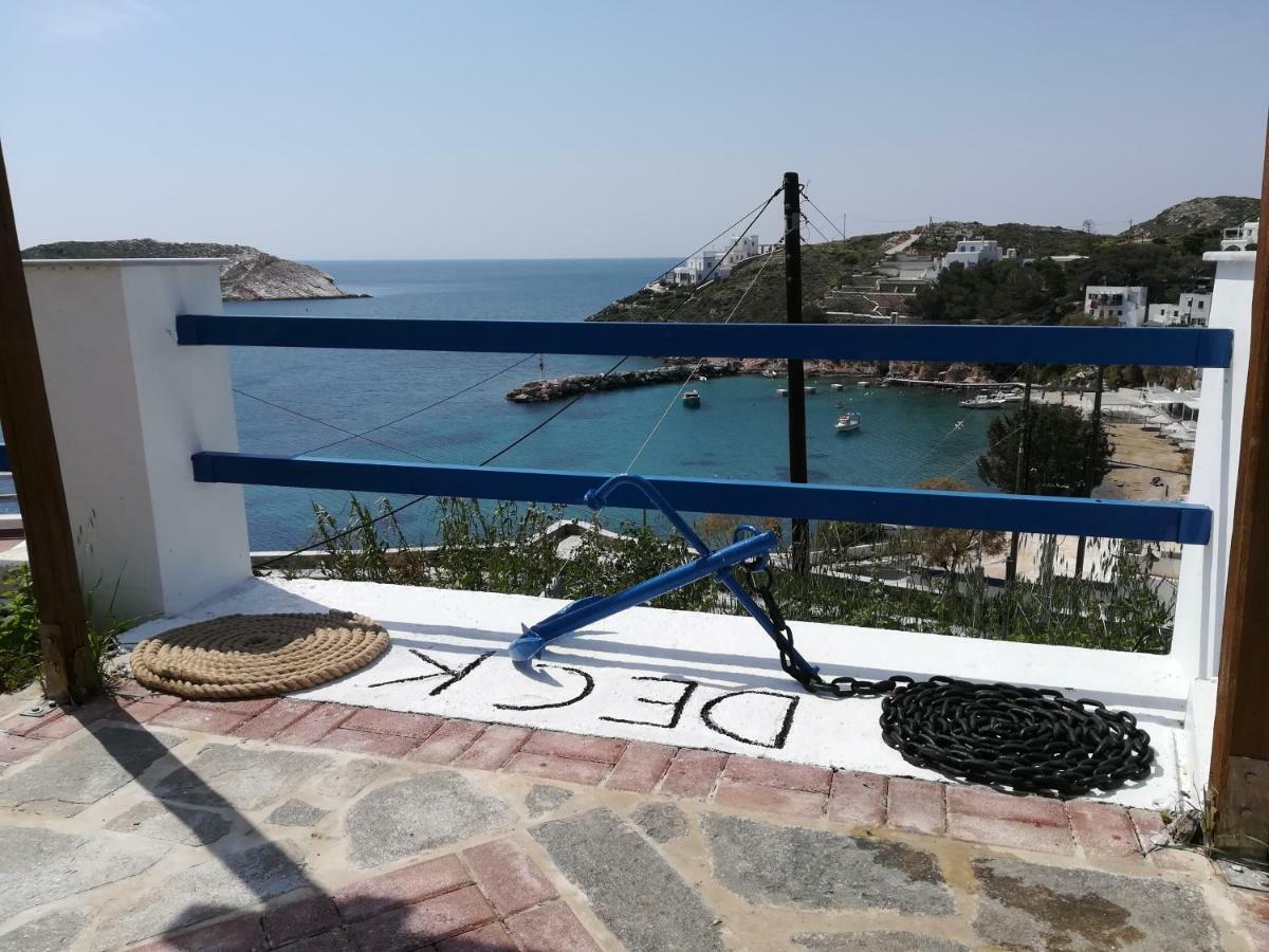 Deck1Syros Premium Apartments Vári Kültér fotó