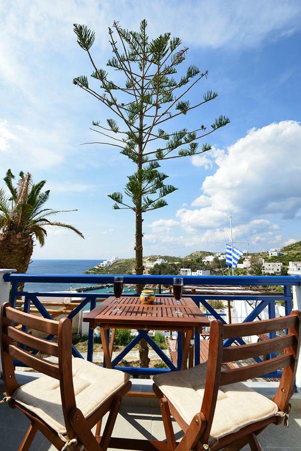 Deck1Syros Premium Apartments Vári Kültér fotó