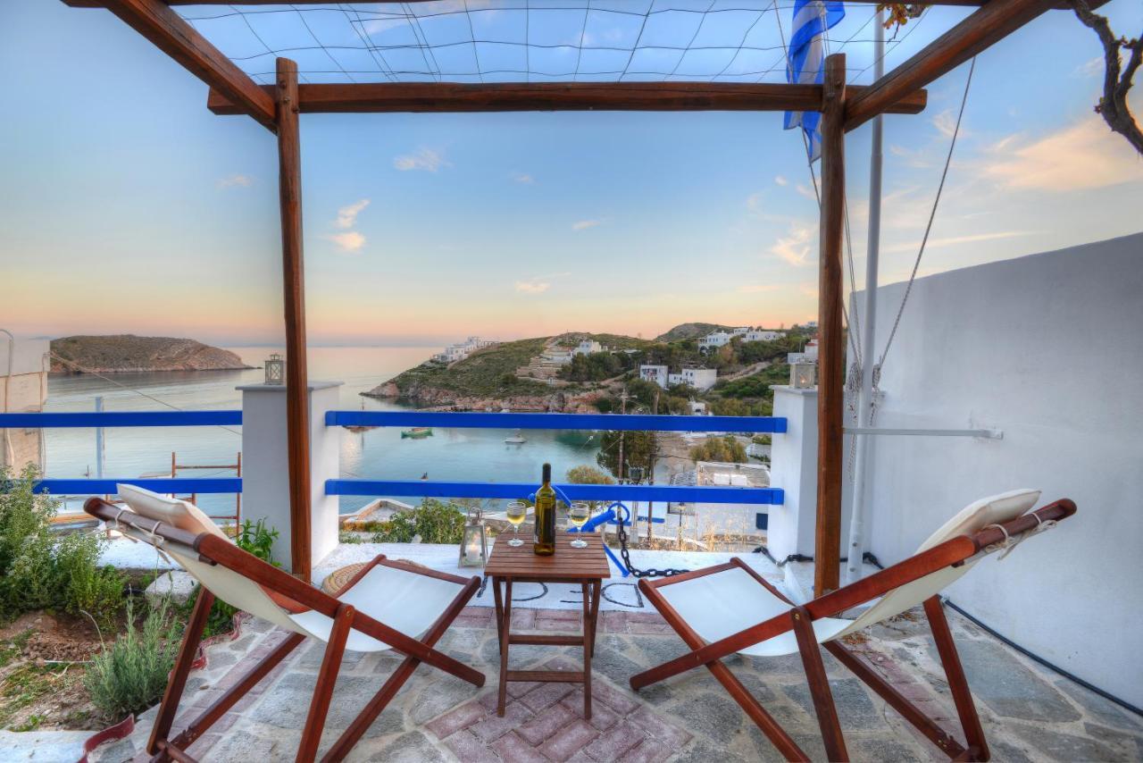 Deck1Syros Premium Apartments Vári Kültér fotó