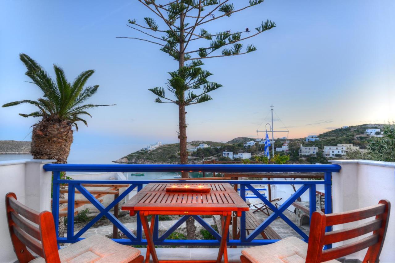 Deck1Syros Premium Apartments Vári Kültér fotó