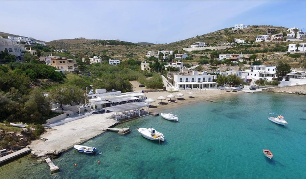 Deck1Syros Premium Apartments Vári Kültér fotó